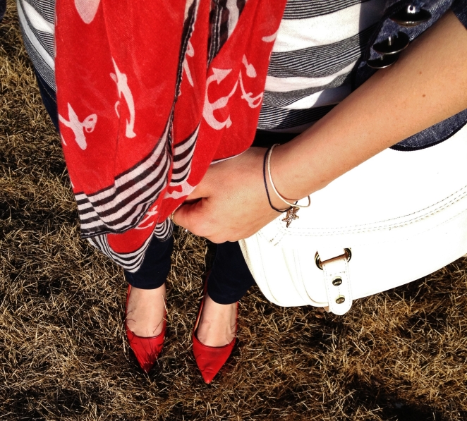 SEEING RED - pointy toe heels, anchor and striped scarf