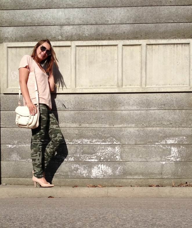 blush tones and camoflage on city style country smile